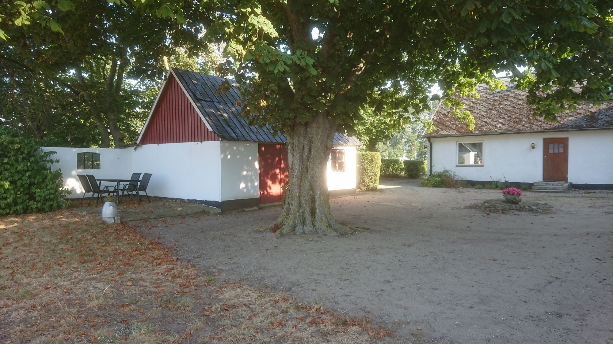 Lantlig idyll på Österlen – bild 7 av 14
