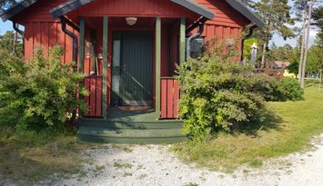 Fristående stuga 2,5 km från Visby centrum