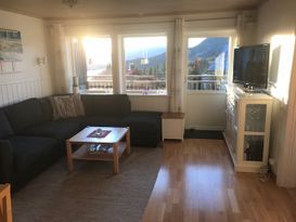 Mysig lägenhet med ski in/out läge i Björnen/Åre