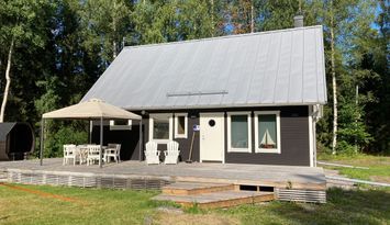 Modernt fritidshus/Jakt-Fiskestuga året runt