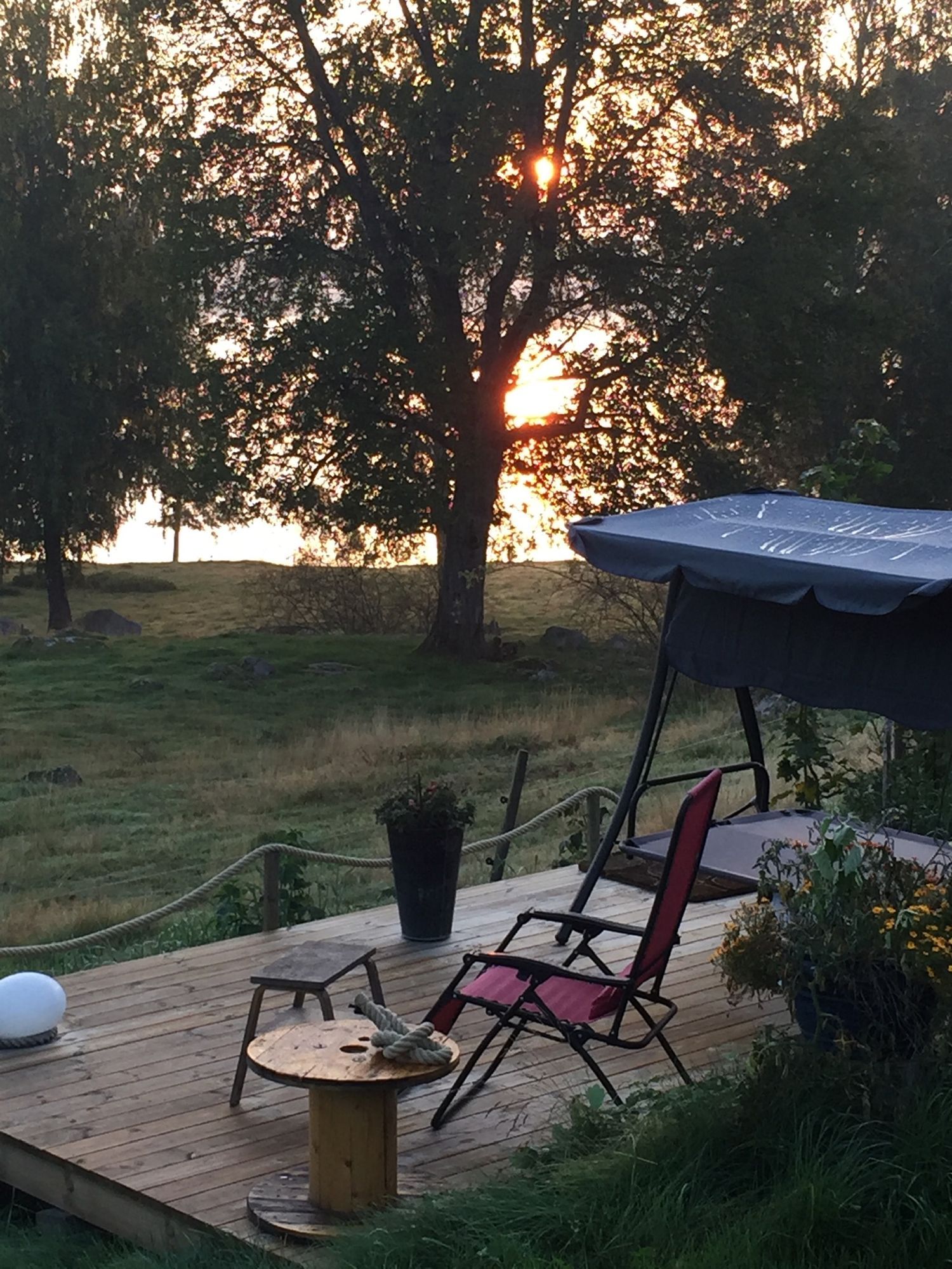 Hus vid sjön Sommen – bild 6 av 16