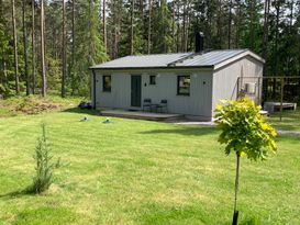 Nytt hus nära naturreservat och Bråviken