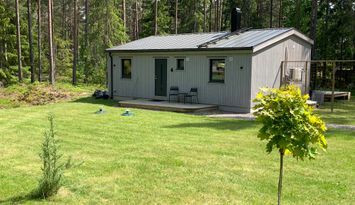 Nytt hus nära naturreservat och Bråviken