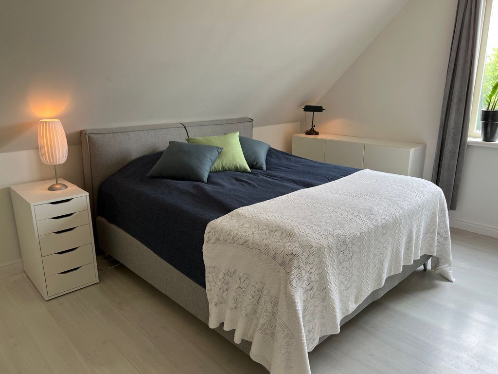 Central mysig villa i Visby – bild 8 av 24