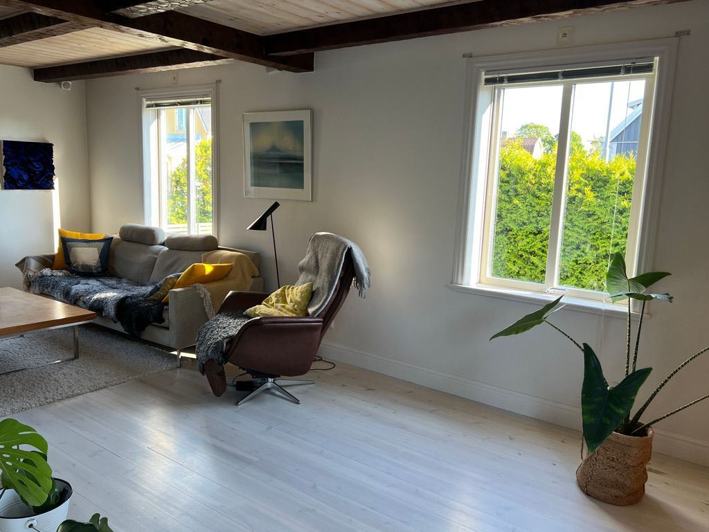 Central mysig villa i Visby – bild 5 av 24