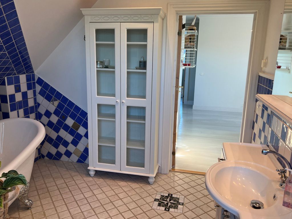 Central mysig villa i Visby – bild 20 av 24