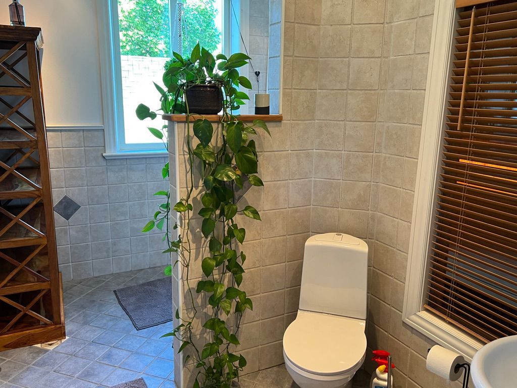 Central mysig villa i Visby – bild 18 av 24