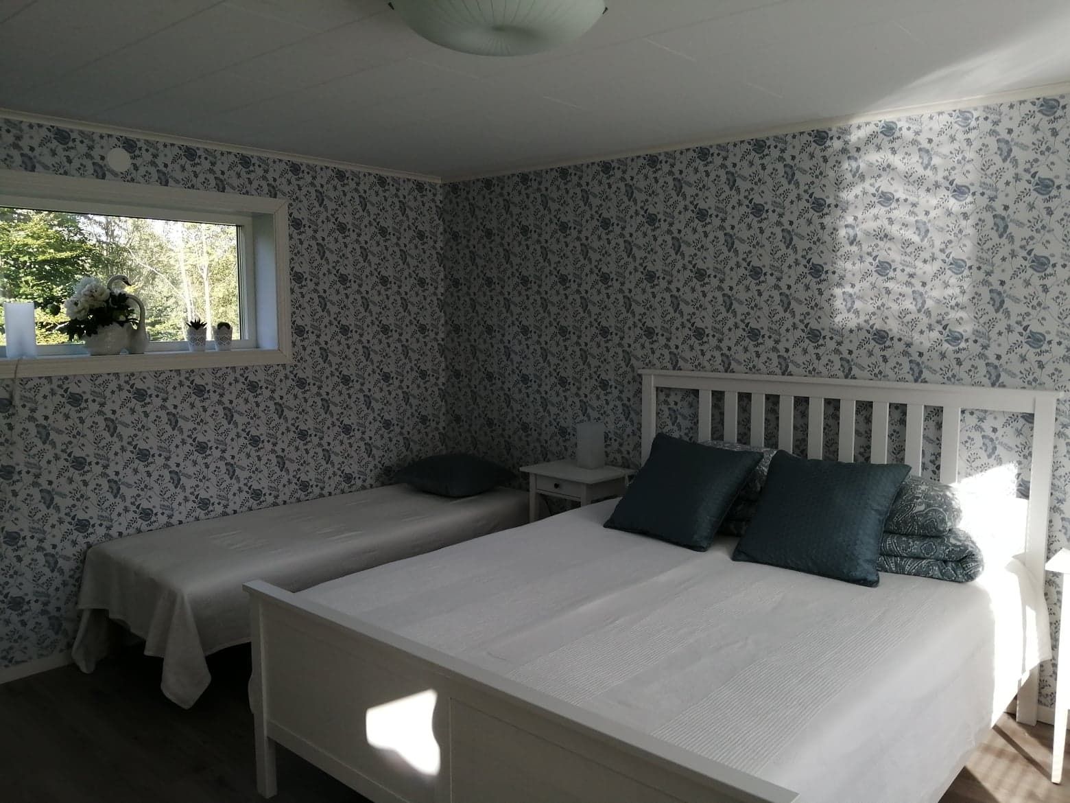 Naturnära semesterhus i Småland vid sjön Möckeln – bild 9 av 18