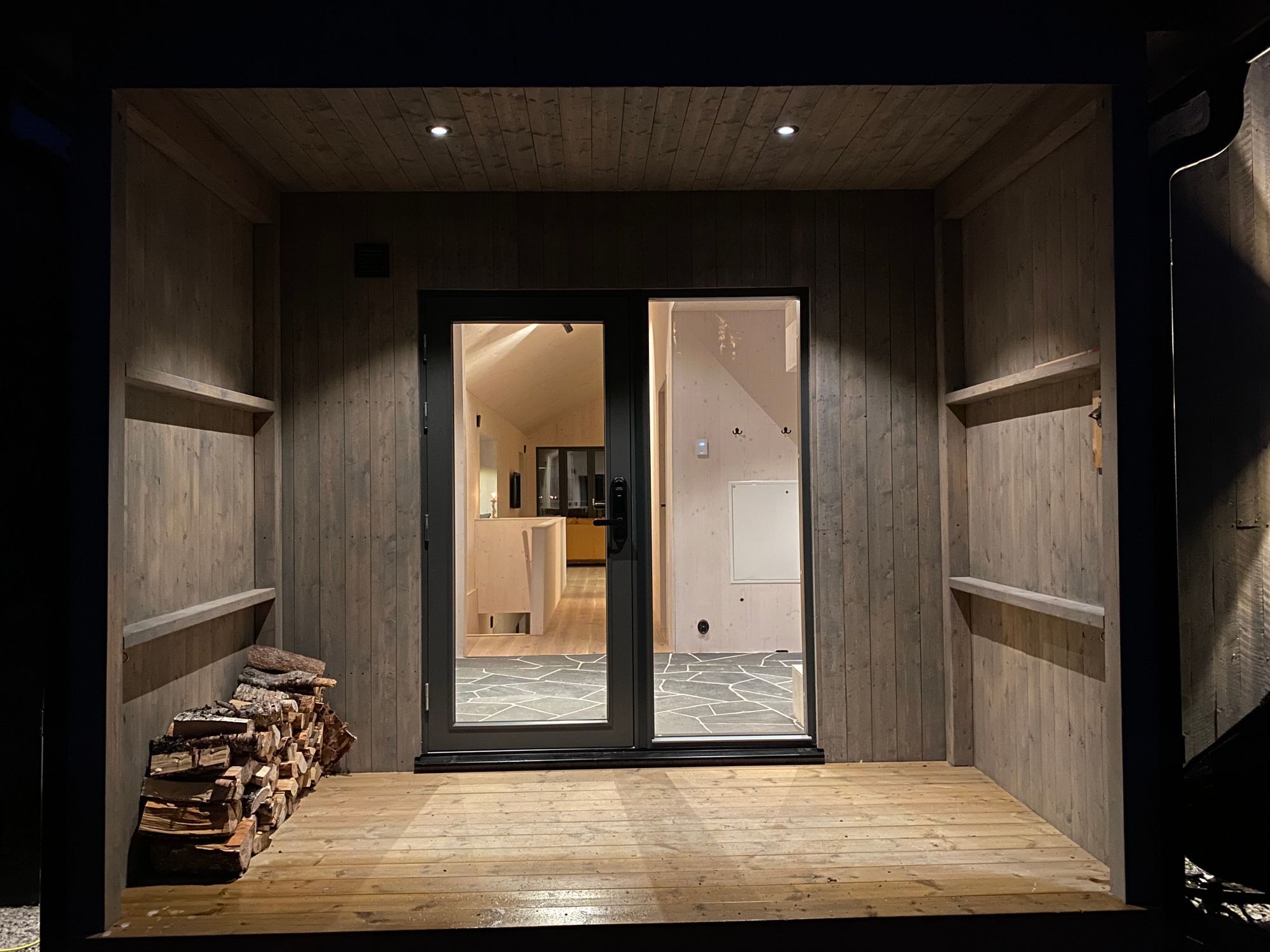 Bruksvallarna - Nybyggt arkitektritat hus – bild 5 av 24