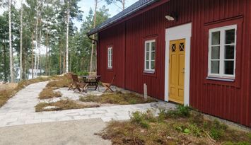 Nybyggt Sjönära hus i Smålands Trädgård!
