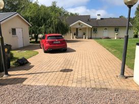 Strandnära villa i Frösakull - nära golf.