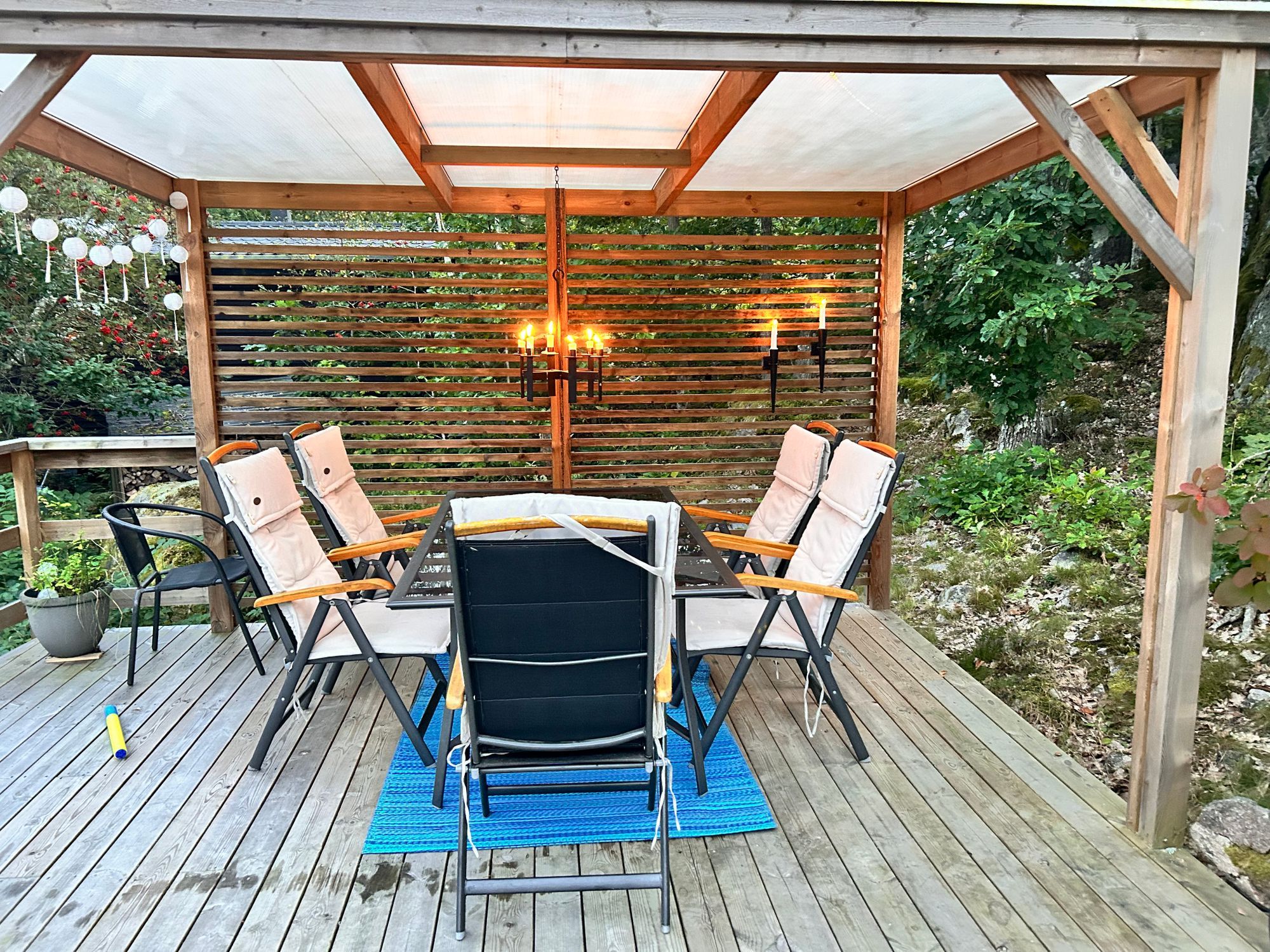 Strandnära stuga i naturskön miljö – bild 14 av 24