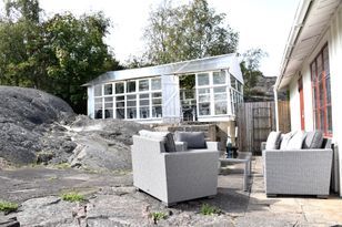 Stort hus nära havet i Skärhamn | SE09149