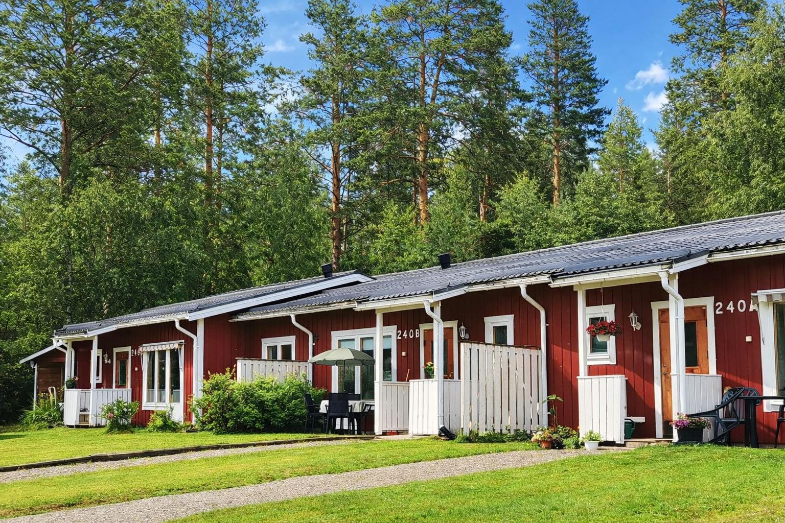 Bekväm naturnära stuga
