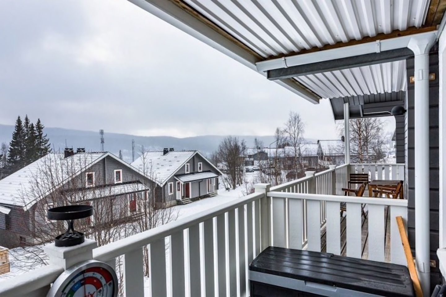 Fin lägenhet med ski-in, nära affär och resturang – bild 8 av 15
