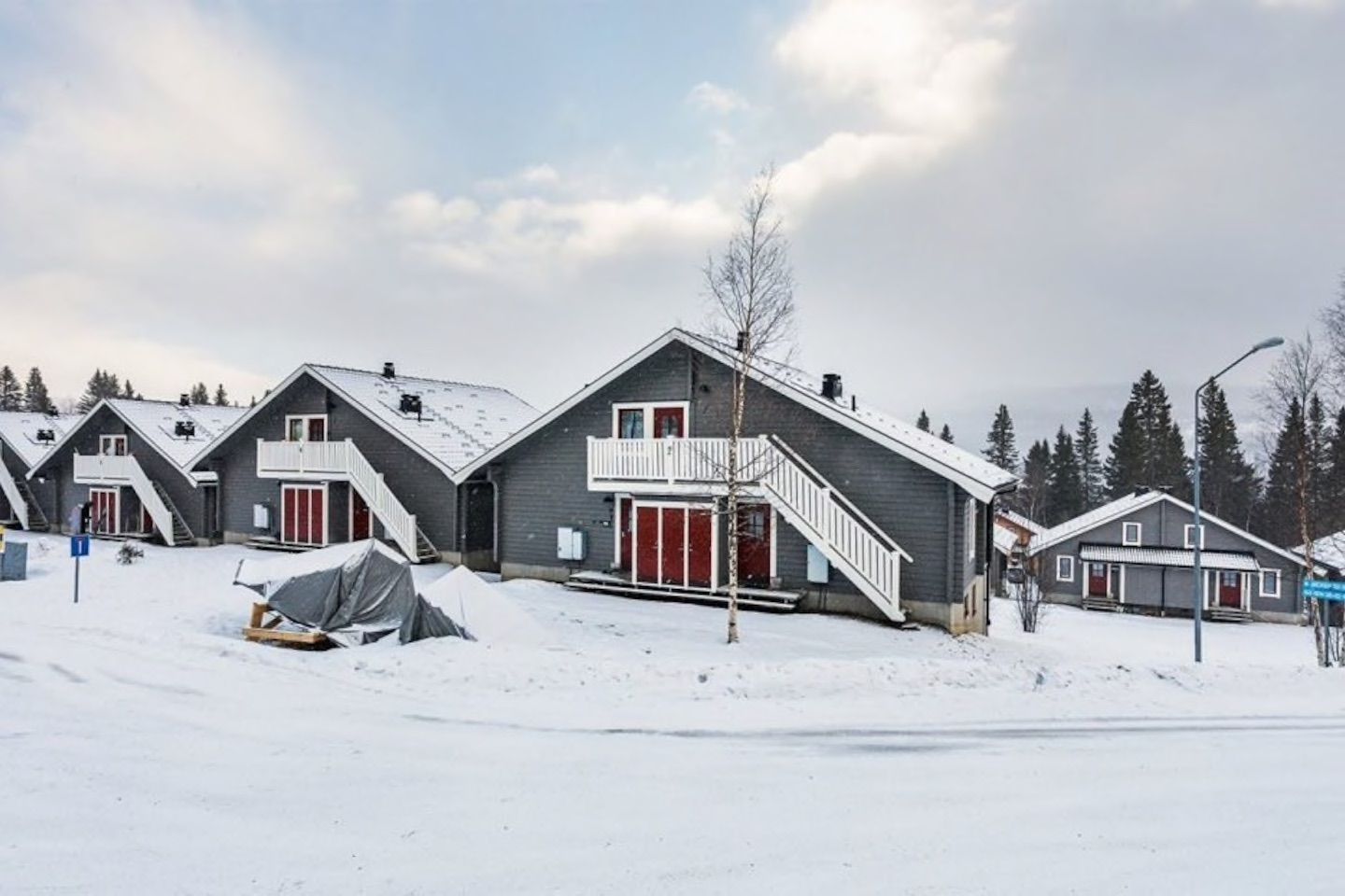 Fin lägenhet med ski-in, nära affär och resturang – bild 14 av 15