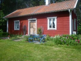 Cozy cottage in beautiful surroundings