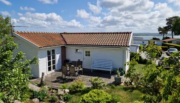 Stuga på Tjörn - Höviksnäs