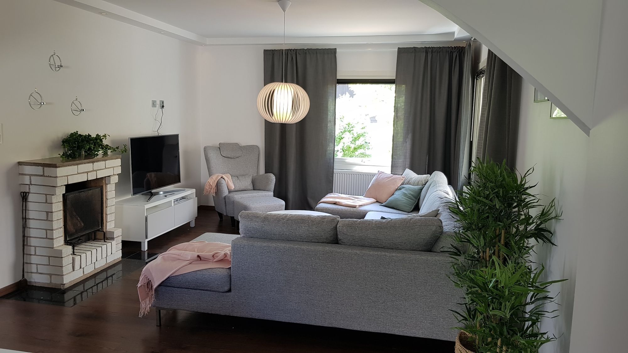 Stor, fin, modernt renoverad villa centralt Visby – bild 4 av 21