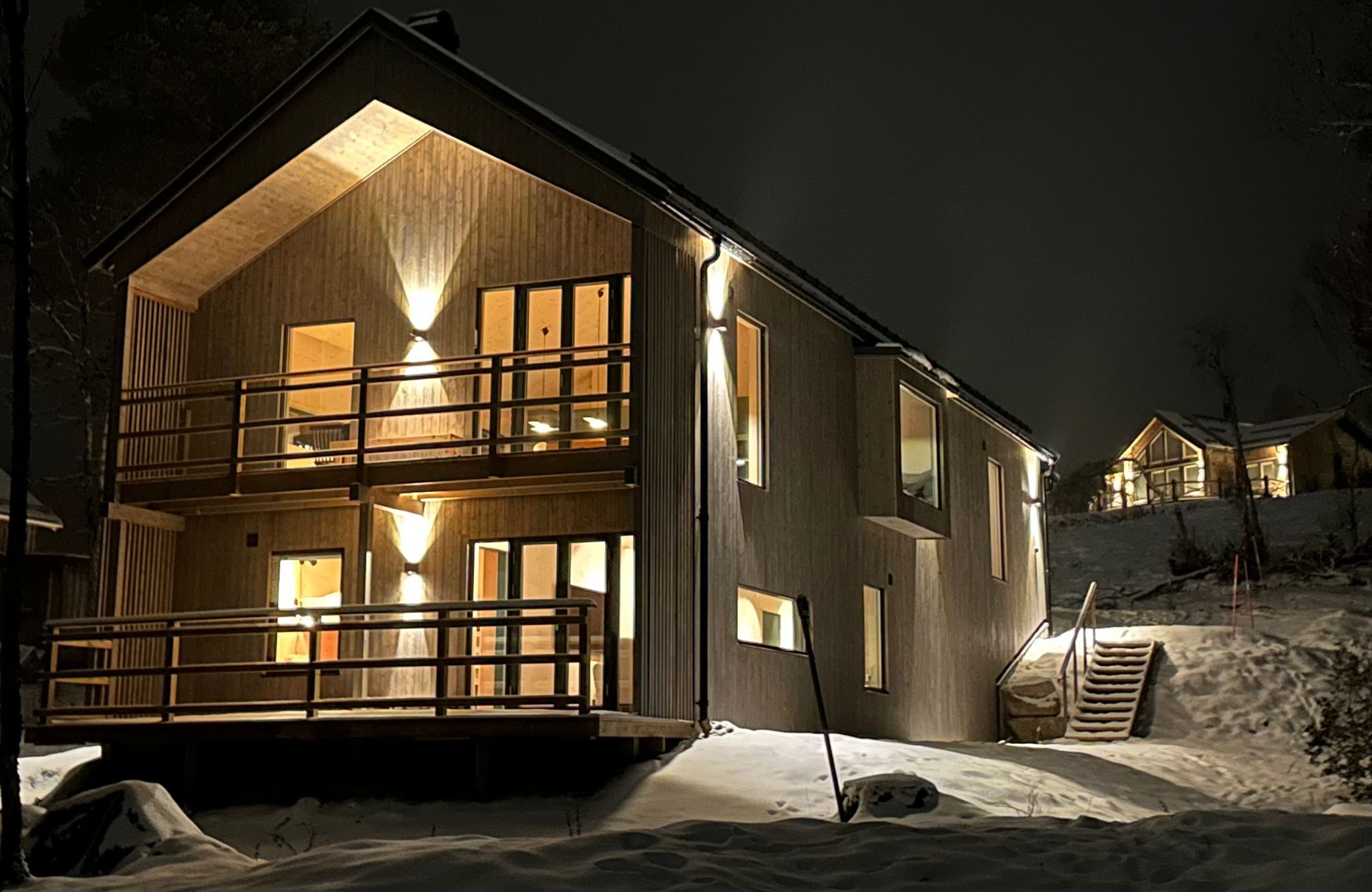 Bruksvallarna - Nybyggt arkitektritat hus – bild 4 av 24