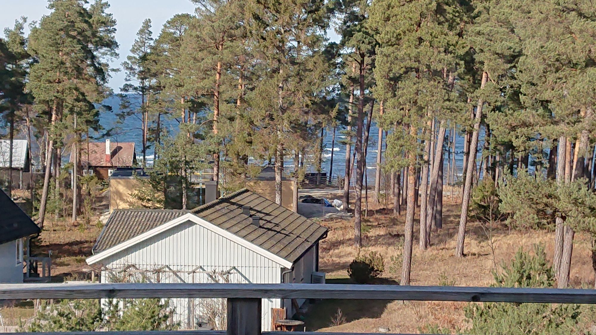 Stugor med havsutsikt vid Ekstakusten – bild 2 av 15