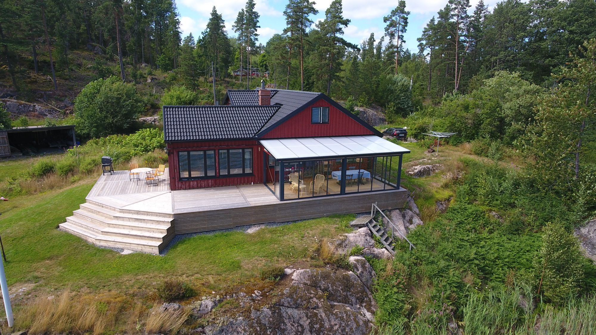 Hus med sjötomt och egen brygga, Vätterns strand – bild 5 av 24