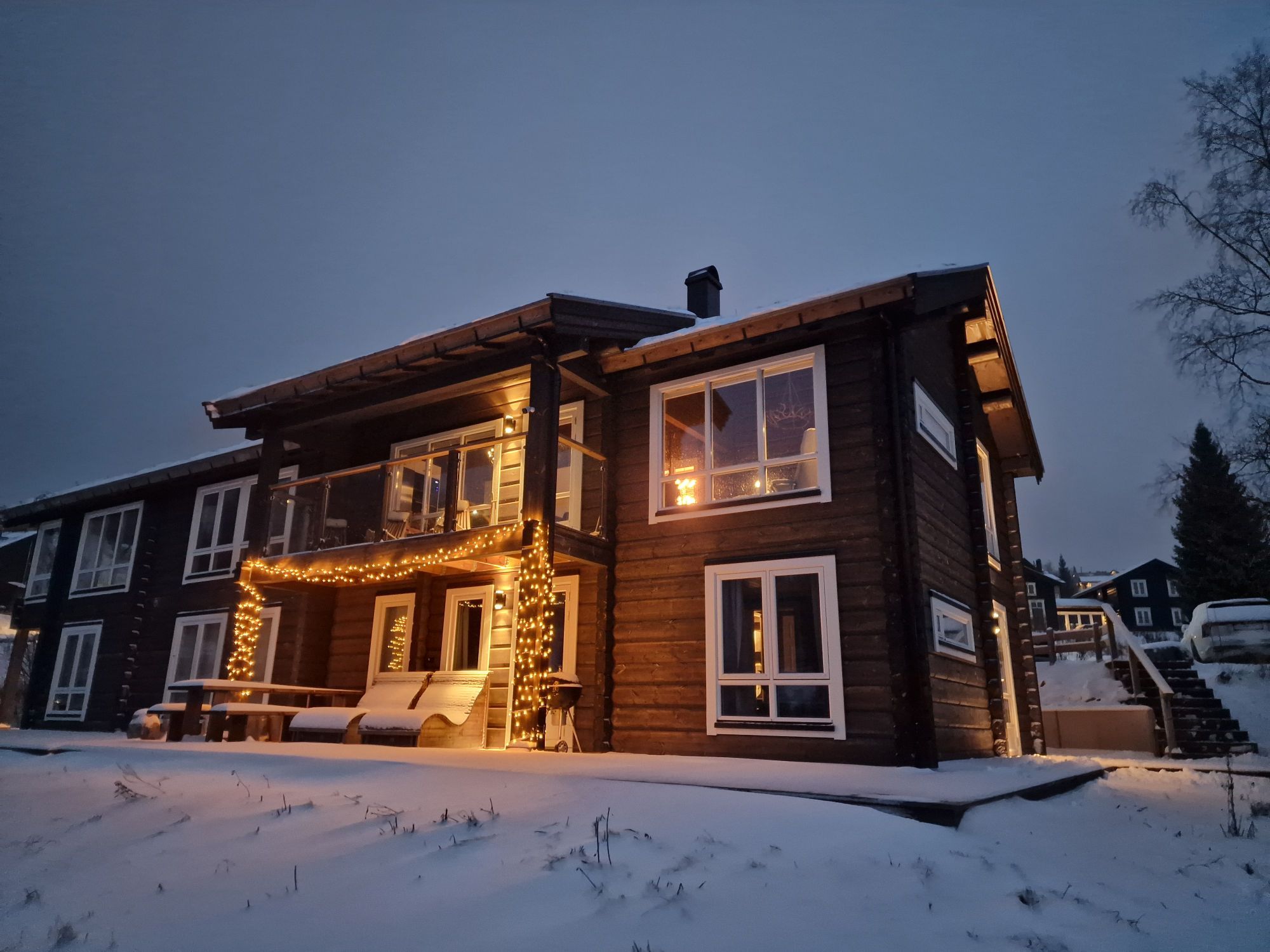 Mysig lodge med fantastiskt läge vid Sadelexpress – bild 19 av 21