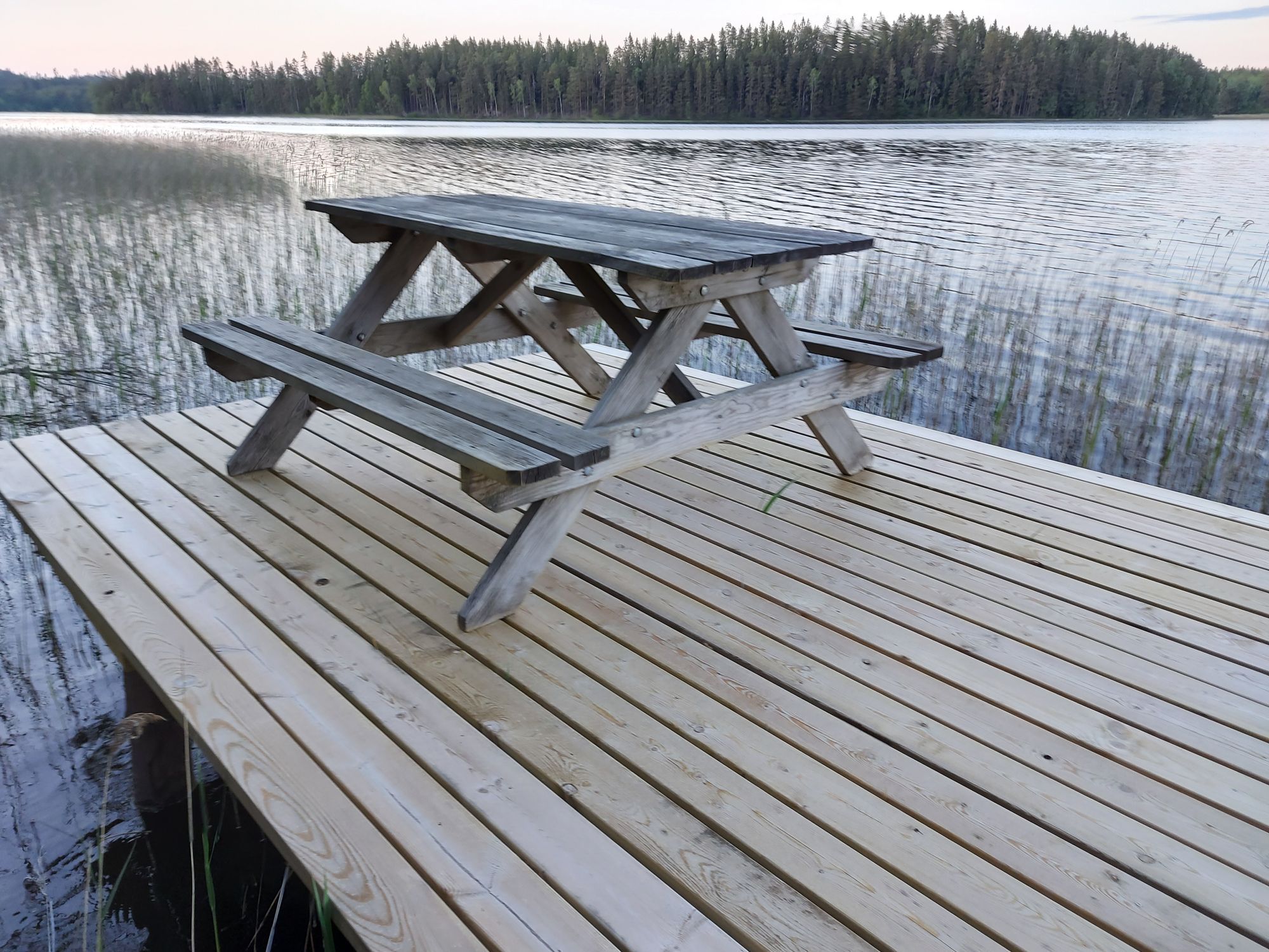 Hus med själ & charm. Egen strand, brygga, båt. – bild 21 av 22
