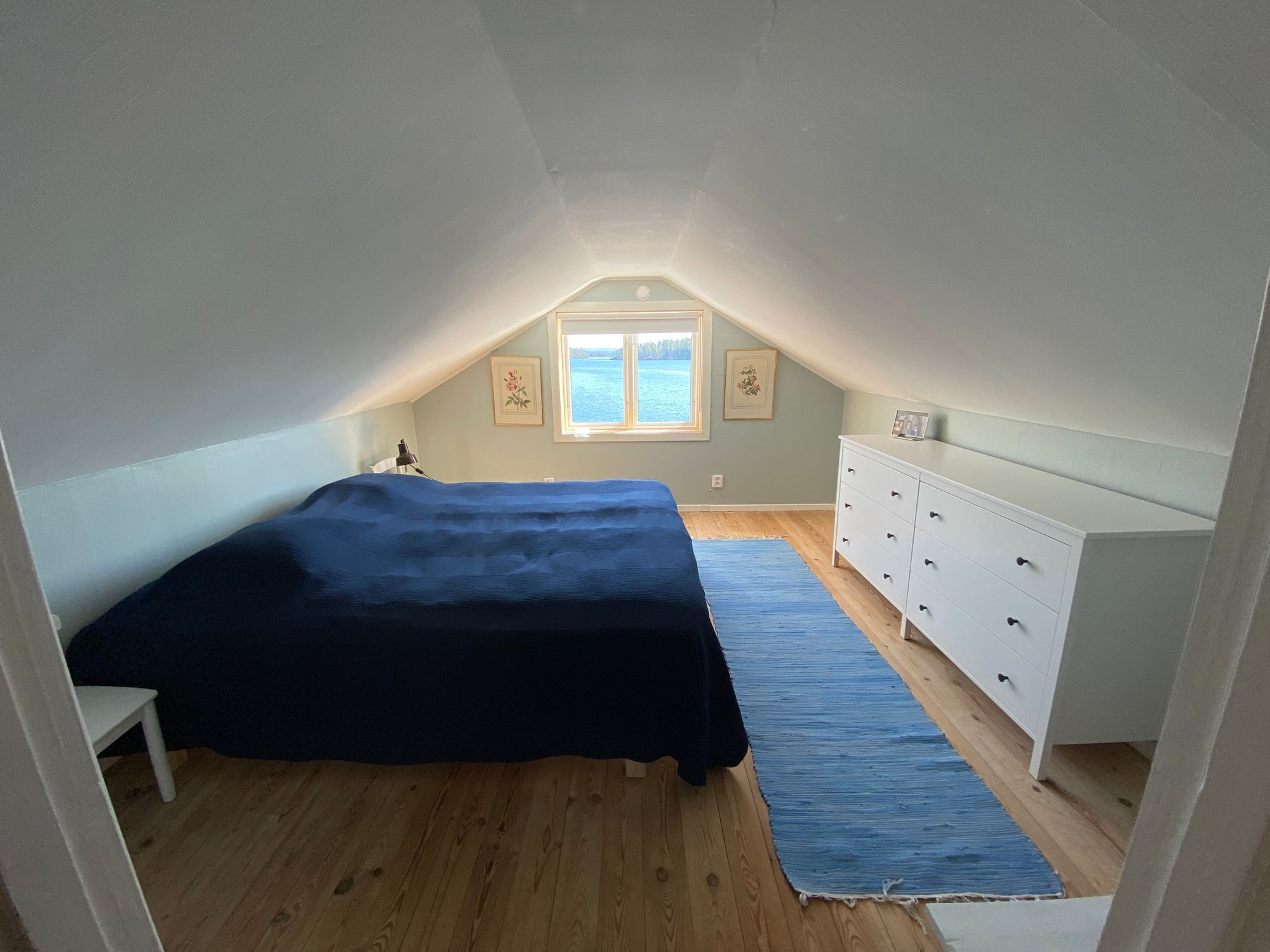 Hus med sjötomt och egen brygga, Vätterns strand – bild 11 av 24