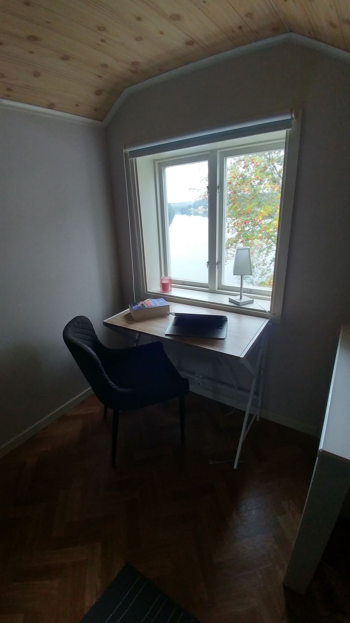 Hus vid Ångermanälvens strand – bild 10 av 14