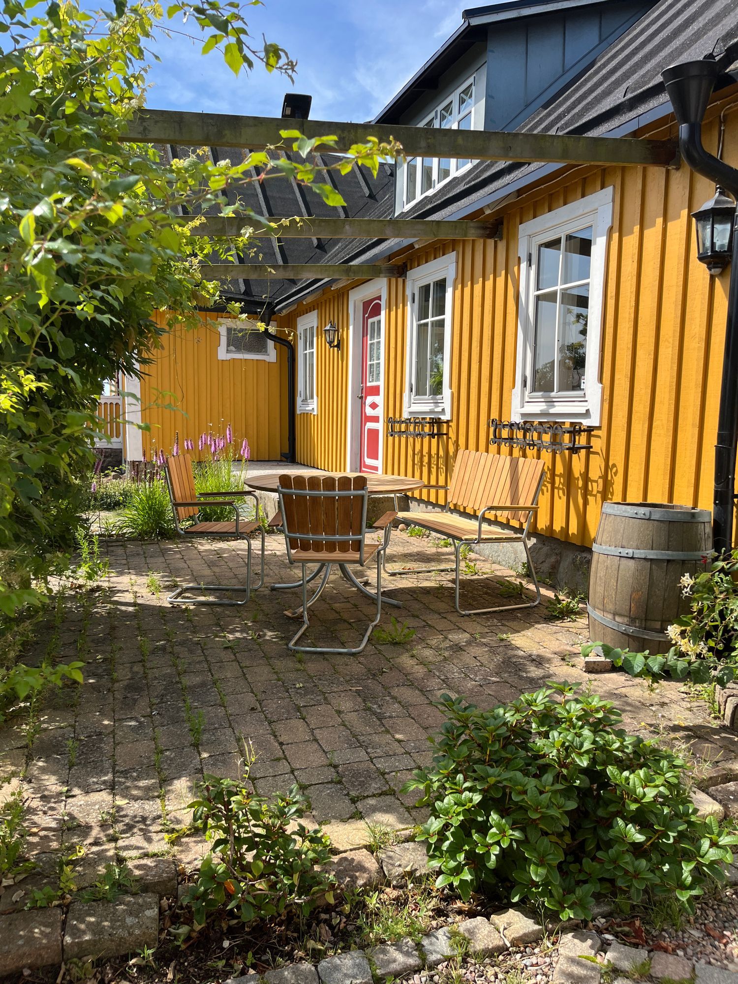 SOLHAGEN - Kullahalvön lantligt nära hav och natur – bild 11 av 24
