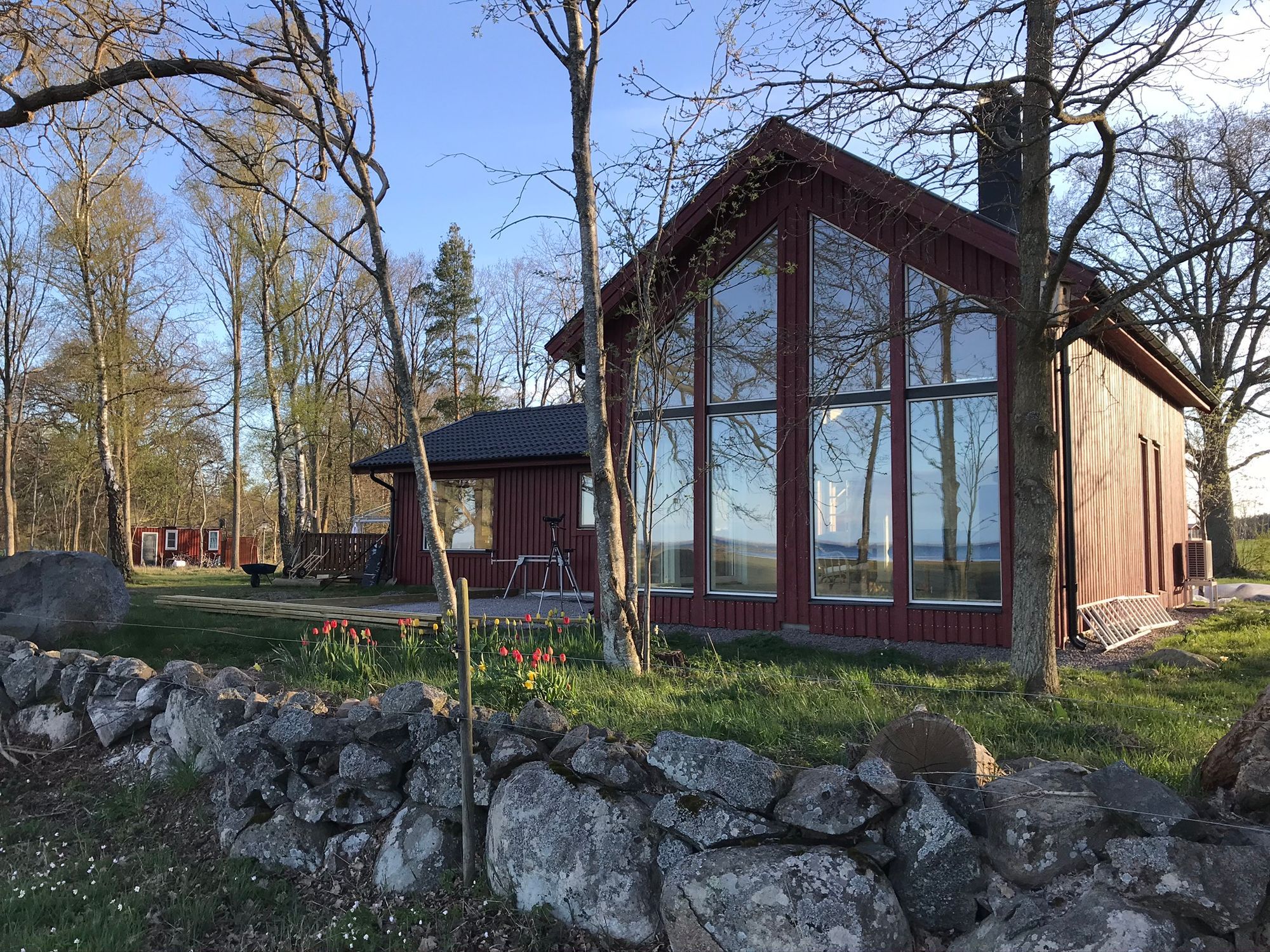 Fritidshus med unikt läge vid Kalmarsund – bild 16 av 24