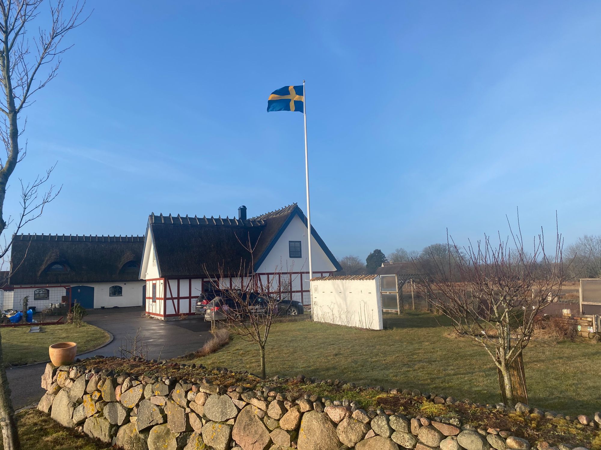 Mysigt boende på landet 1 km från havet – bild 14 av 24