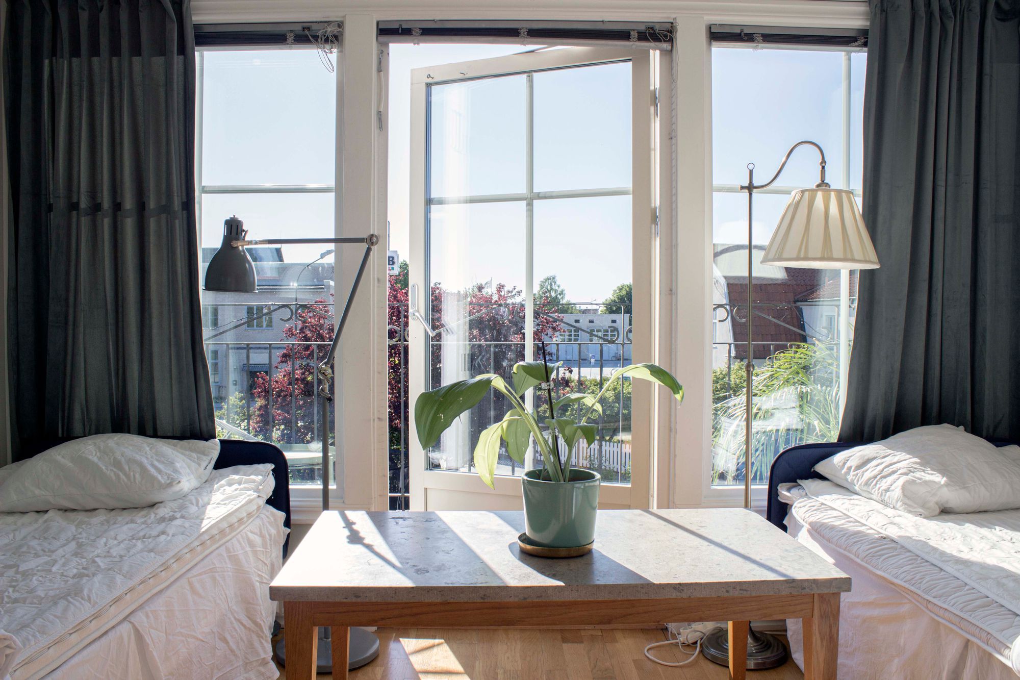Sänkt pris på stor villa i centrala Visby – bild 8 av 19