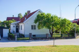 Fin och central villa i Visby