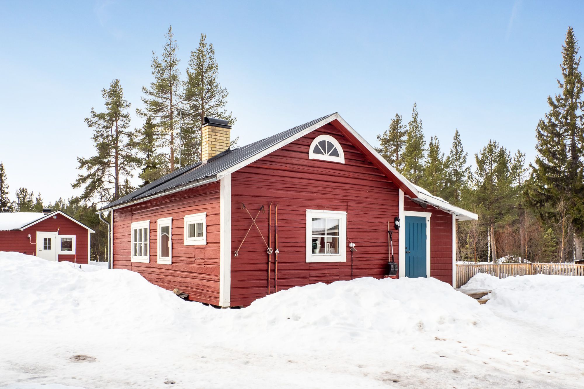 Mysig stuga i härliga Lofsdalen! – bild 2 av 23