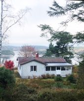 Cottage located on northern part of Orust – a site