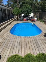 Poolvilla vid strand