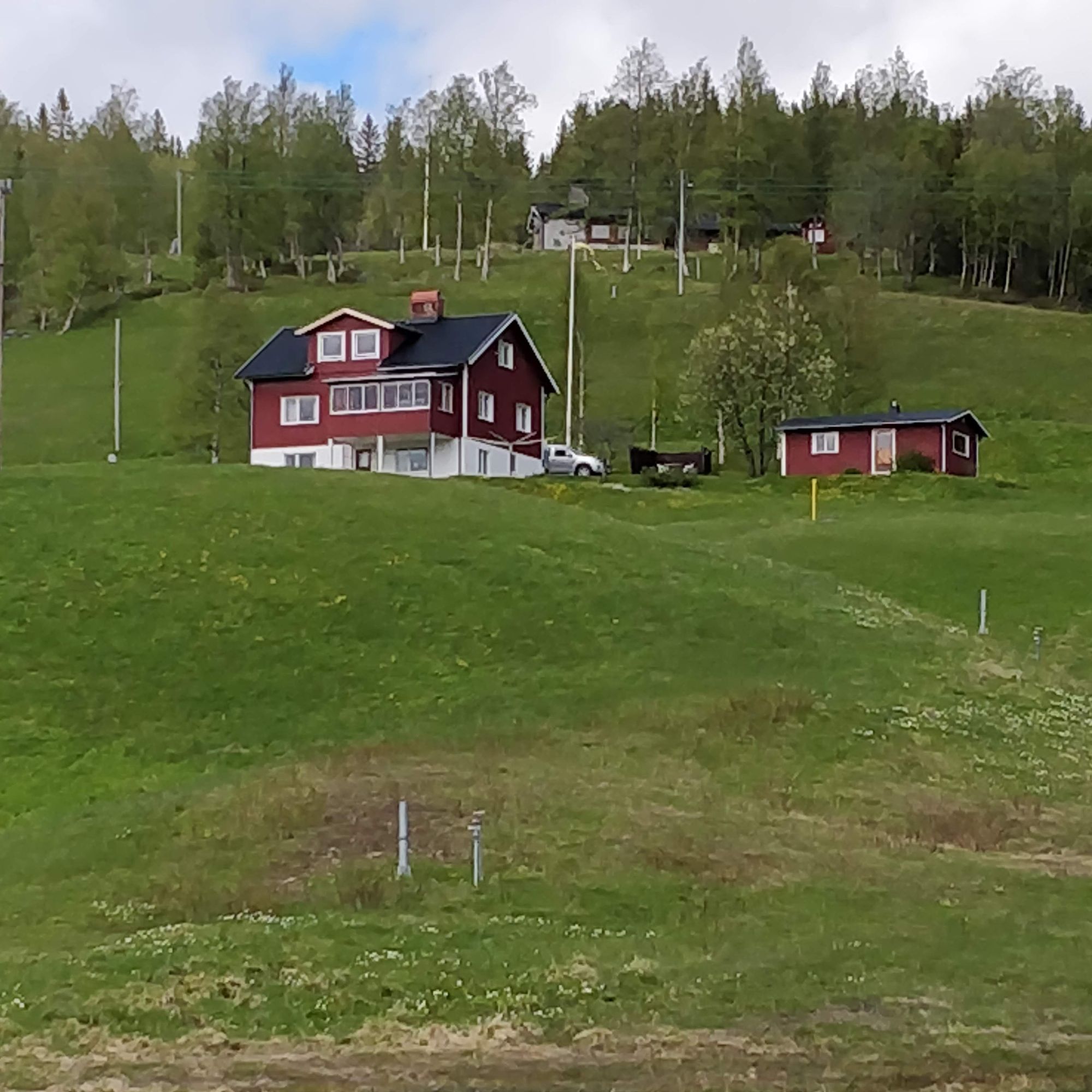 Lägenhet i villa i härliga Edsåsdalen – bild 3 av 15