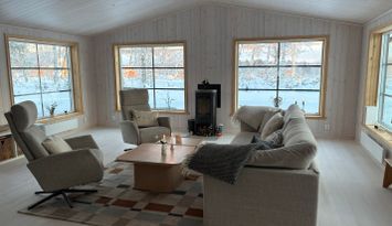 Nyrenoverad fjällstuga i hjärtat av Bruksvallarna