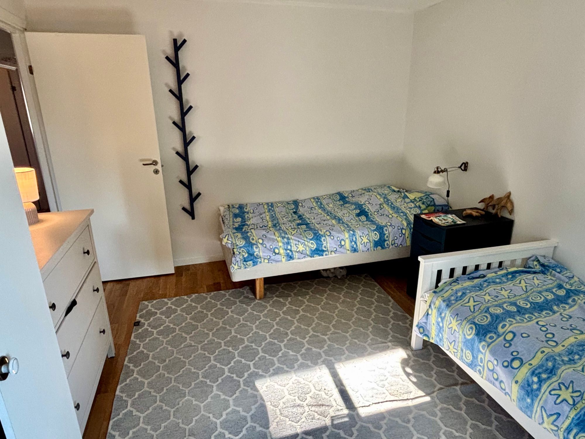 Litet radhus i fiskarläget Glommen, Falkenberg – bild 7 av 8