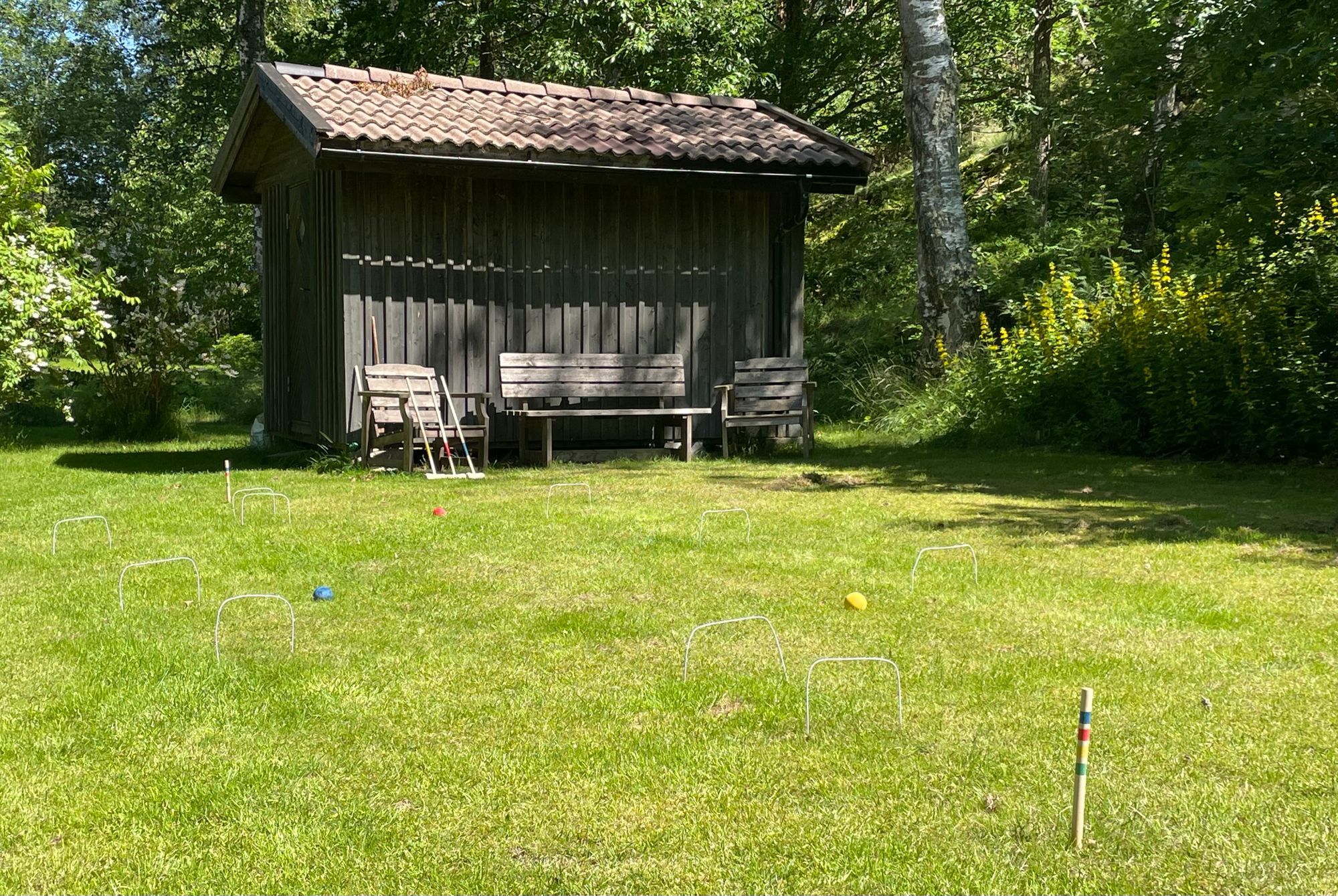 Havsnära sommarhus på Tjörn – bild 15 av 19