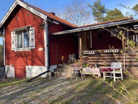 Möt vårsolen, sommaren på Överby,  Vindö, Värmdö