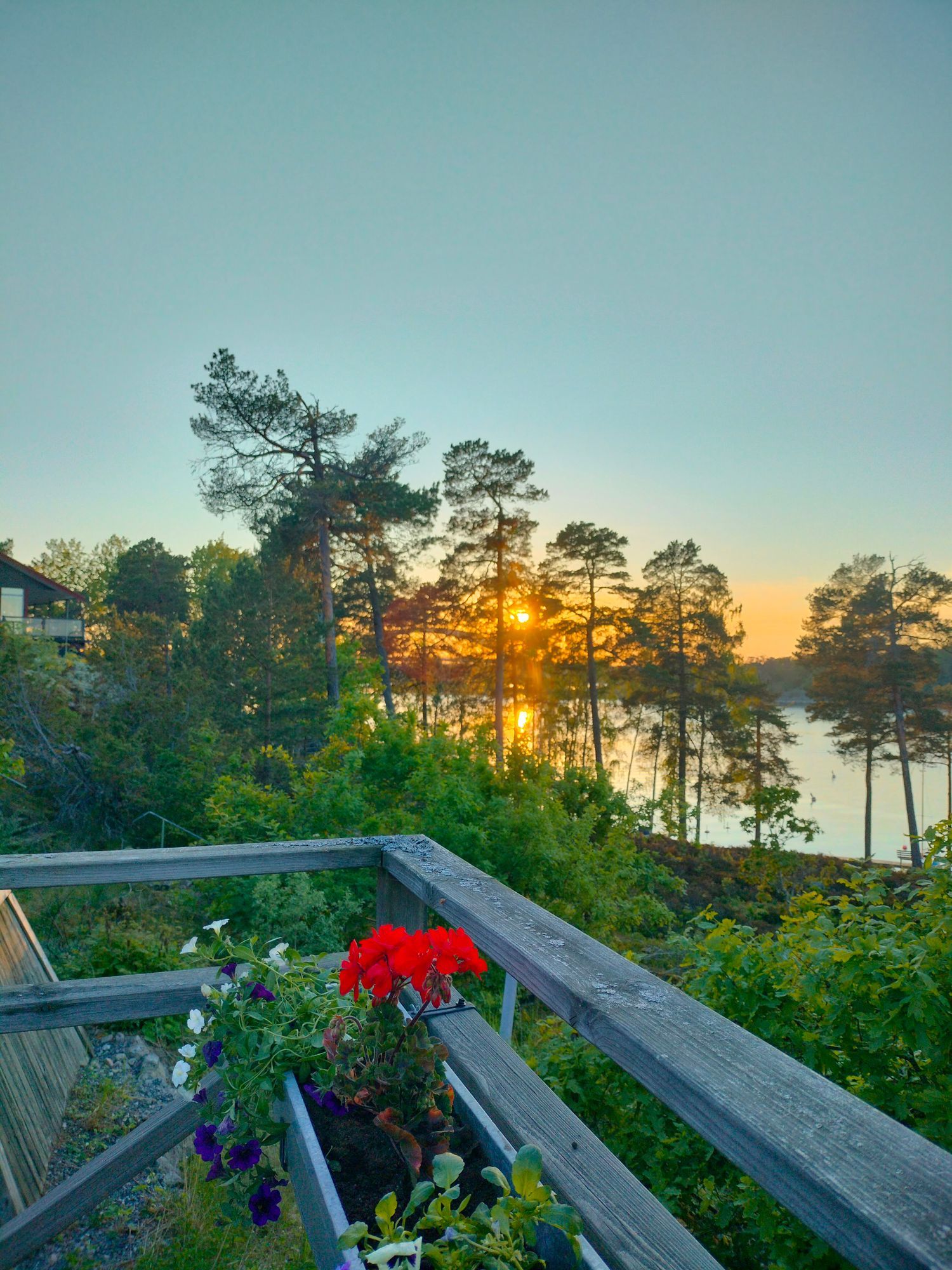 Drömstuga vid havet – bild 2 av 15