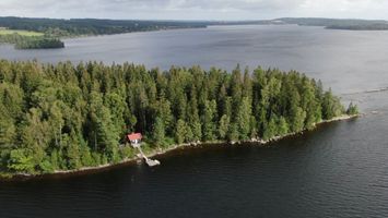 Eigene Insel, einzigartiges Häuschen inkl. Boot