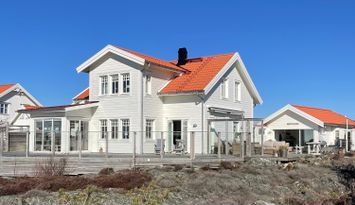 Hus med havsutsikt härlig bastu/relax