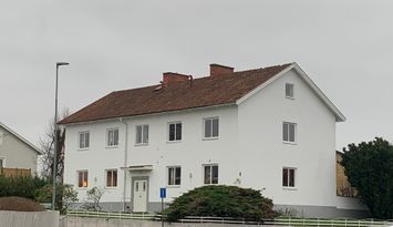 Tre rum och kök med balkong