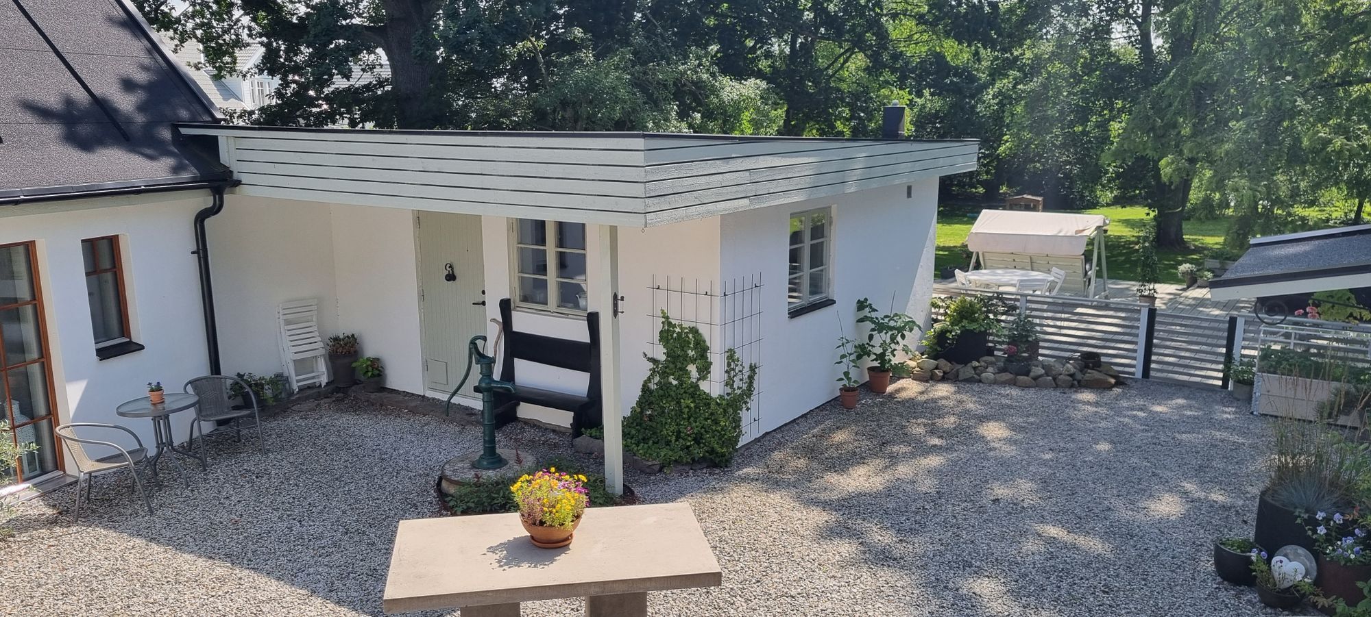 Sekvoja Guesthouse Lantligt läge nära Malmö city – bild 5 av 24