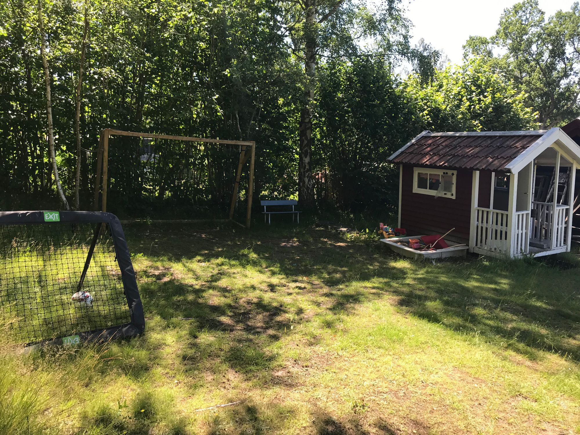 Sommarhus vid sjön Sommen – bild 19 av 24