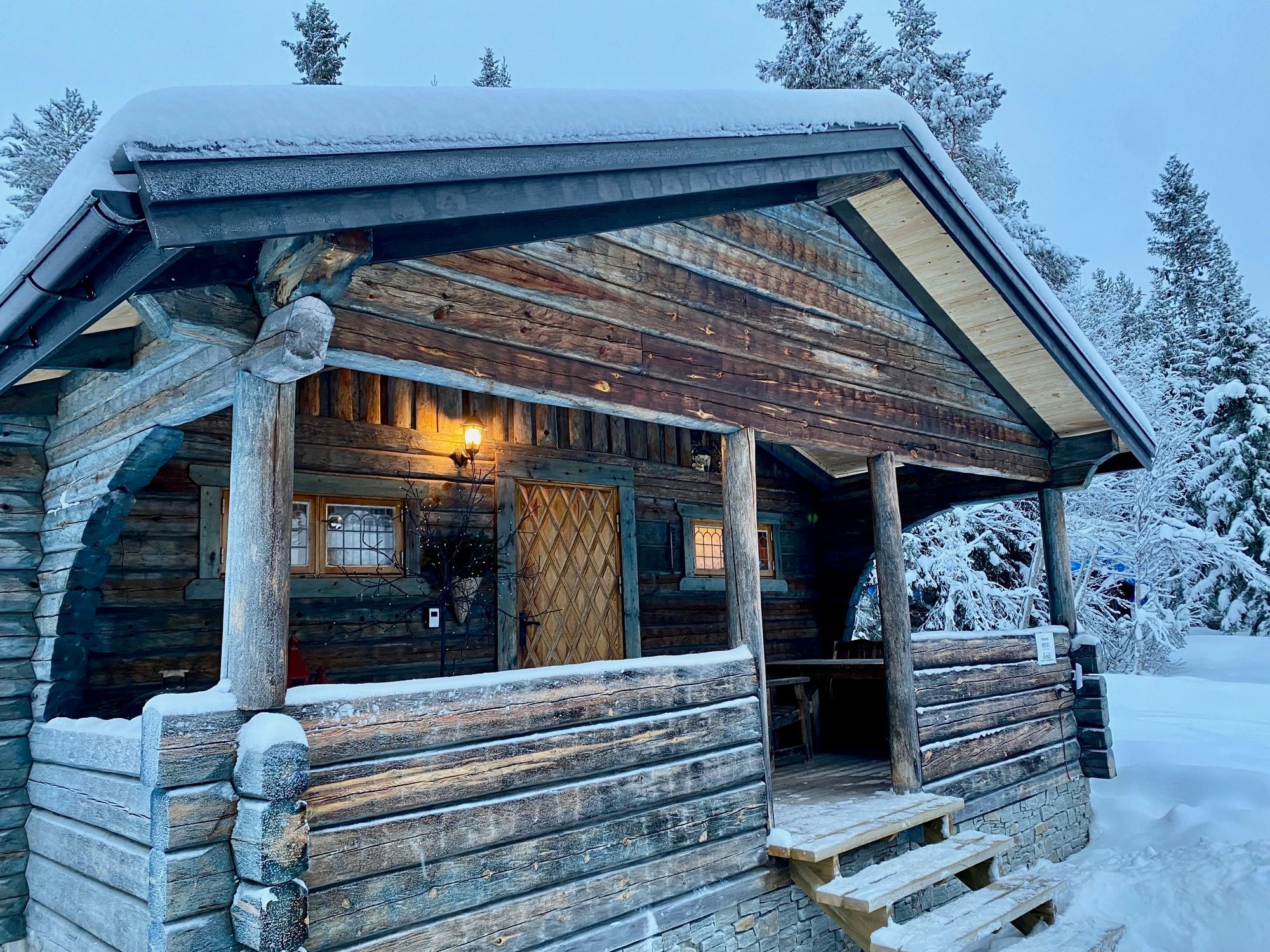Timrad fjällstuga i Grövelsjön – bild 2 av 24